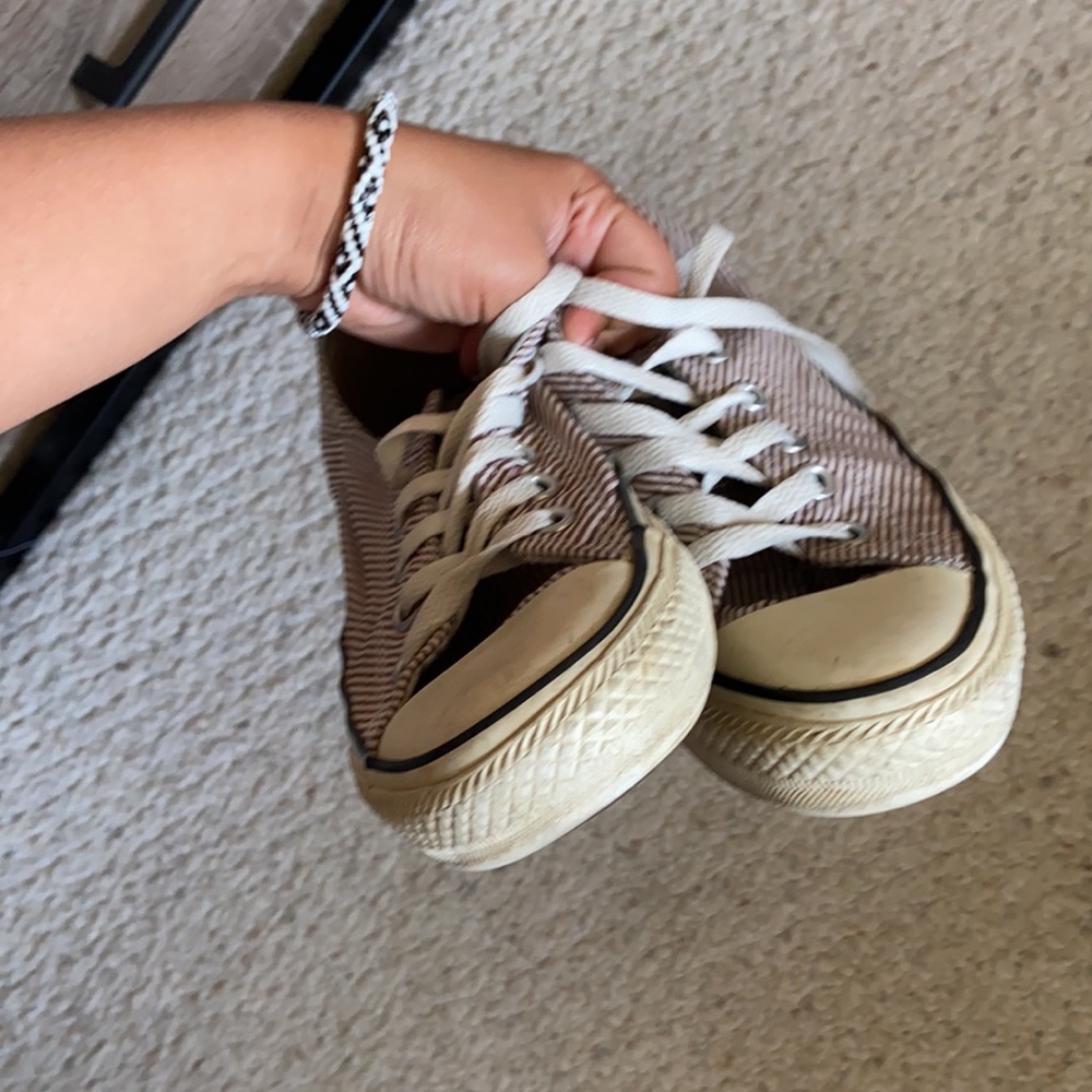 Striped Converse - Picture 4 of 4